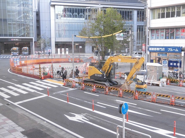 まだまだ増えていく! 研修で出かけた名古屋駅周辺の高層ビル群_f0141310_07391514.jpg