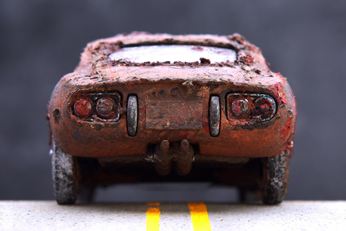泥中のトヨタ2000GT_b0175635_17482728.jpg