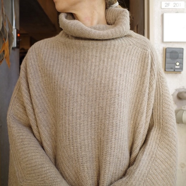 キャメルとポンチョ_d0364239_19413430.jpg