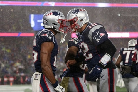 NFL第12週、NPBベストナイン発表_d0183174_09492292.jpg