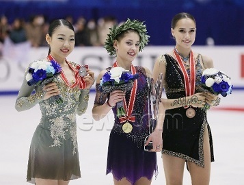Nhk杯２０１９ 女子 アイスダンス アリョーナ コストルナヤ選手 パーソナルベストで優勝 ごごにじ通信