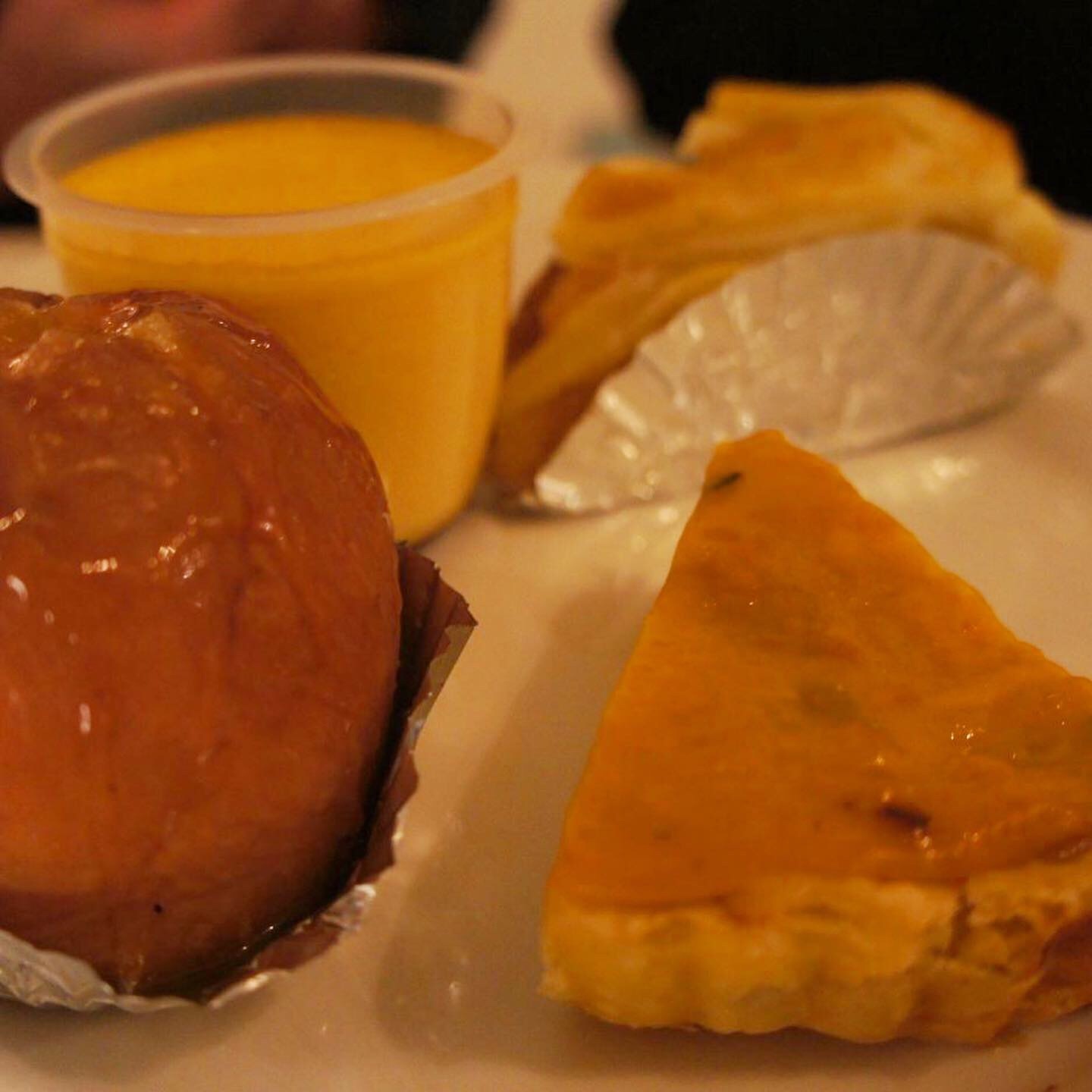 7つの水仙のケーキとサマサマアロマのハーブコーディアルの夕べ〜アキカフェコミュニティの会_a0018237_00174460.jpeg