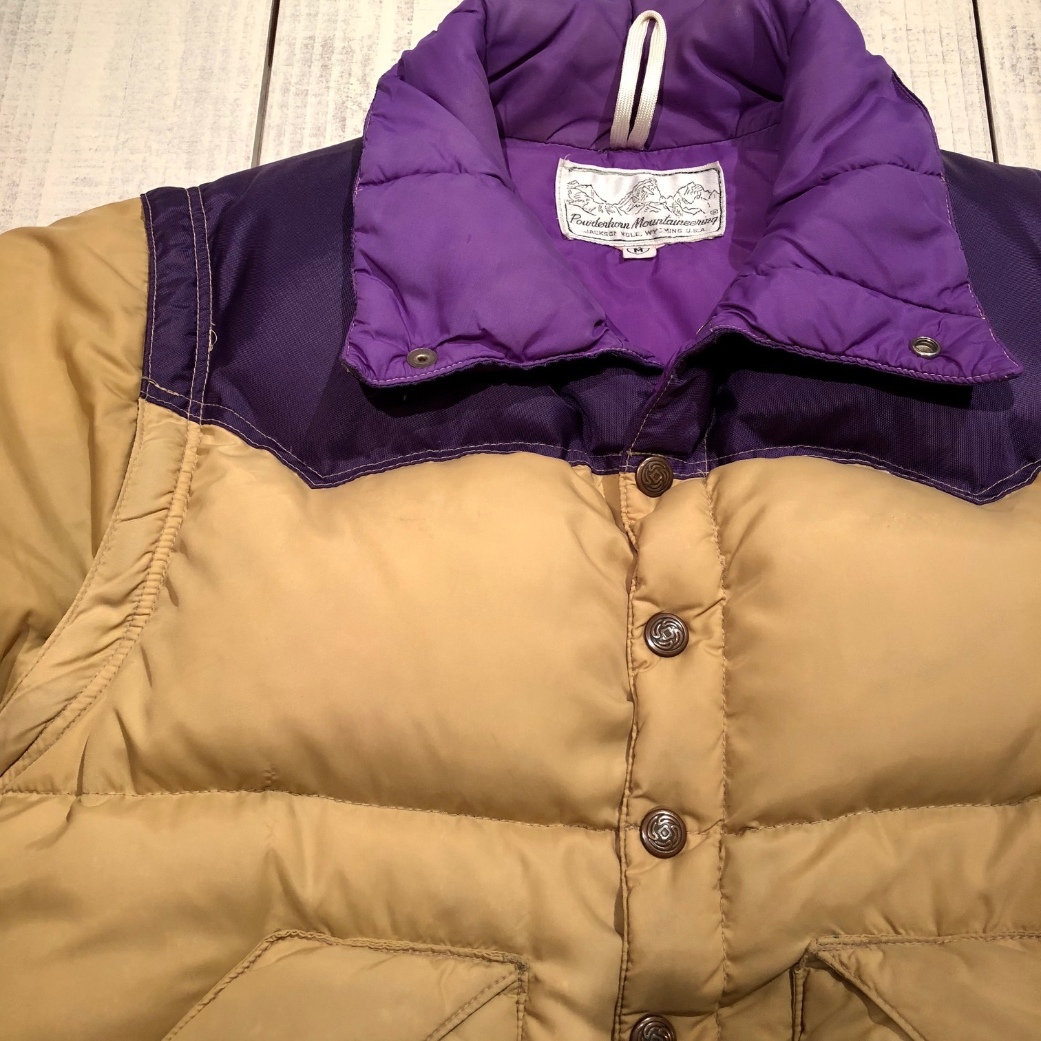 1970s \" Powderhorn Mountaineerling \" - CORDURA × NYLON - TWO TONE DOWN JACKET レアカラー ._d0172088_22085742.jpg