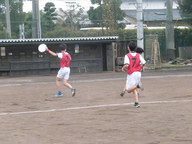 クラス対抗でアルティメットを戦う富士高の球技大会_f0141310_07354884.jpg