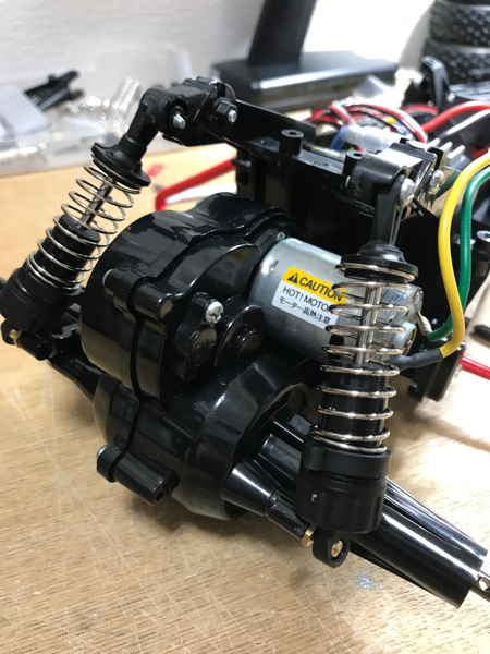 タミヤグラスホッパー XBカスタム 純正パーツでリヤサス オイル