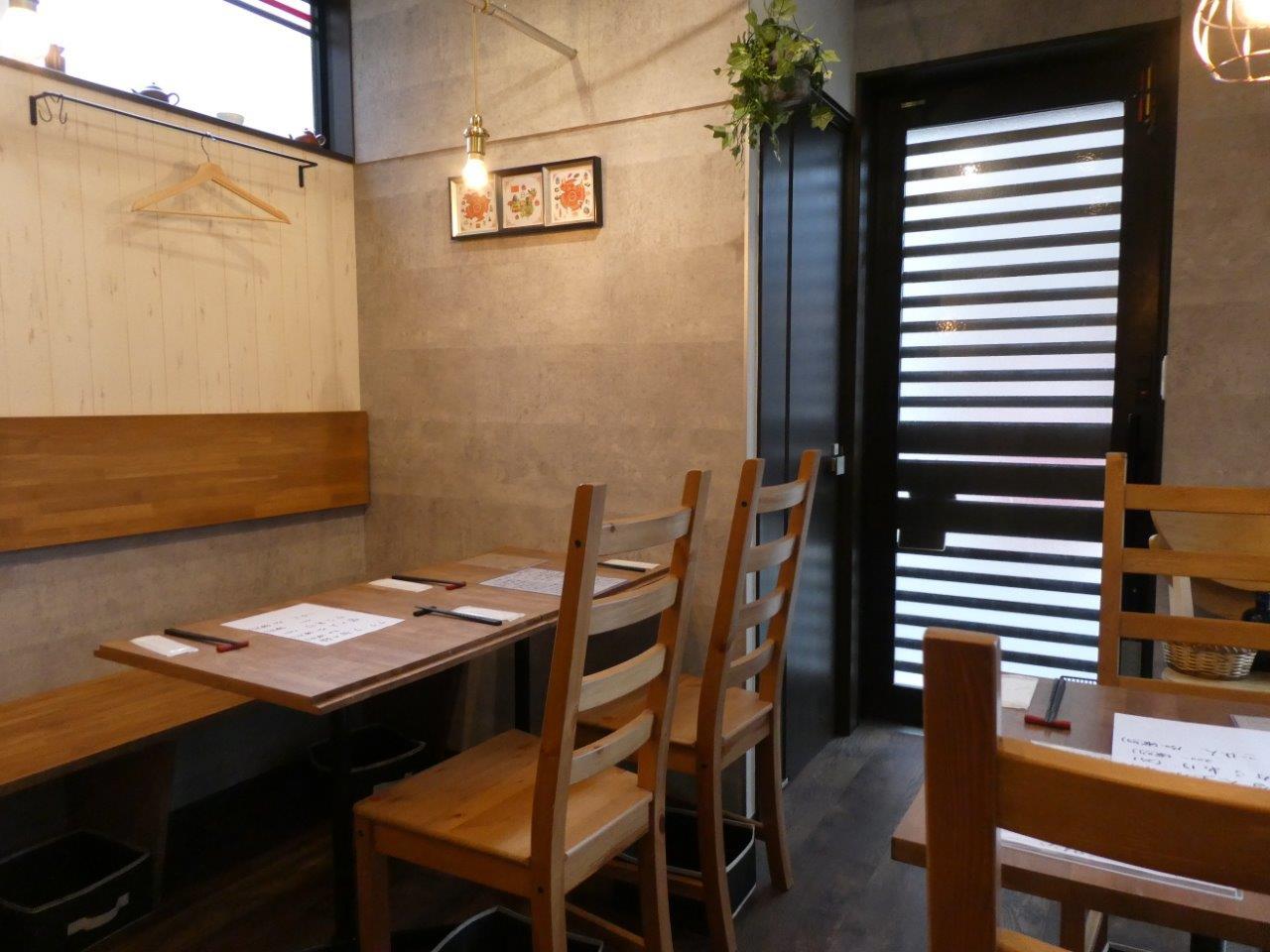 チャイナ・テーブル　エソラ 　ブラック担々麺（新）_d0106134_23364029.jpg