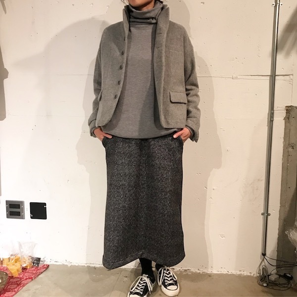 グレーのコーディネート_d0364239_18200999.jpg