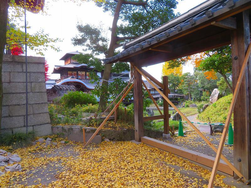西本願寺「飛雲閣と鐘楼」20191126_e0237645_17074782.jpg