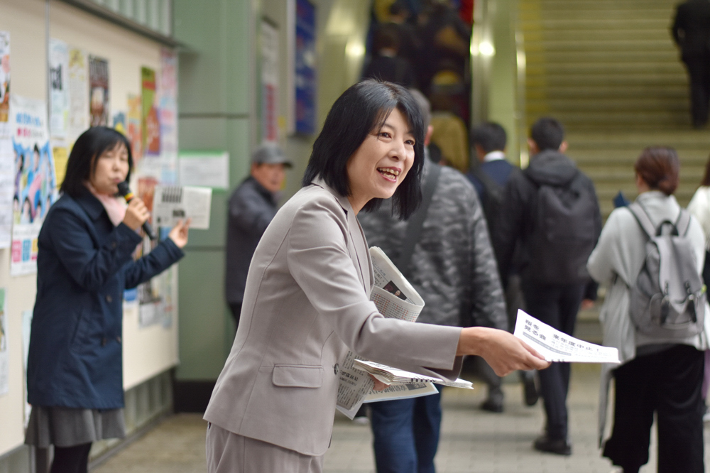 総務委員会で事務事業の質疑_b0190576_23045858.jpg