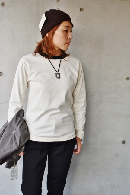 ご自分への御褒美に♪ WHITE Buffalo JUTTA NEUMANN_d0152280_16461324.jpg