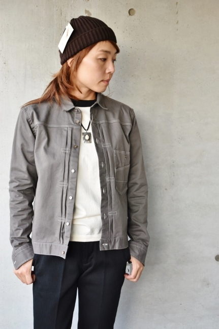 ご自分への御褒美に♪ WHITE Buffalo JUTTA NEUMANN_d0152280_16470434.jpg