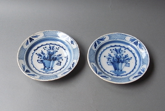 大珍品！　古染付？　新渡？　デルフト写　染付　8寸皿　中国 大珍品！ 古染付？ 新渡？ デルフト写 染付 8寸皿 中国 大