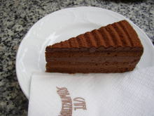 ウィーンのカフェにて_a0392423_01055810.jpg