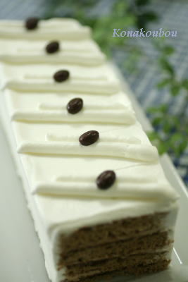 6月のお菓子・コーヒーケーキ_a0392423_01575649.jpg