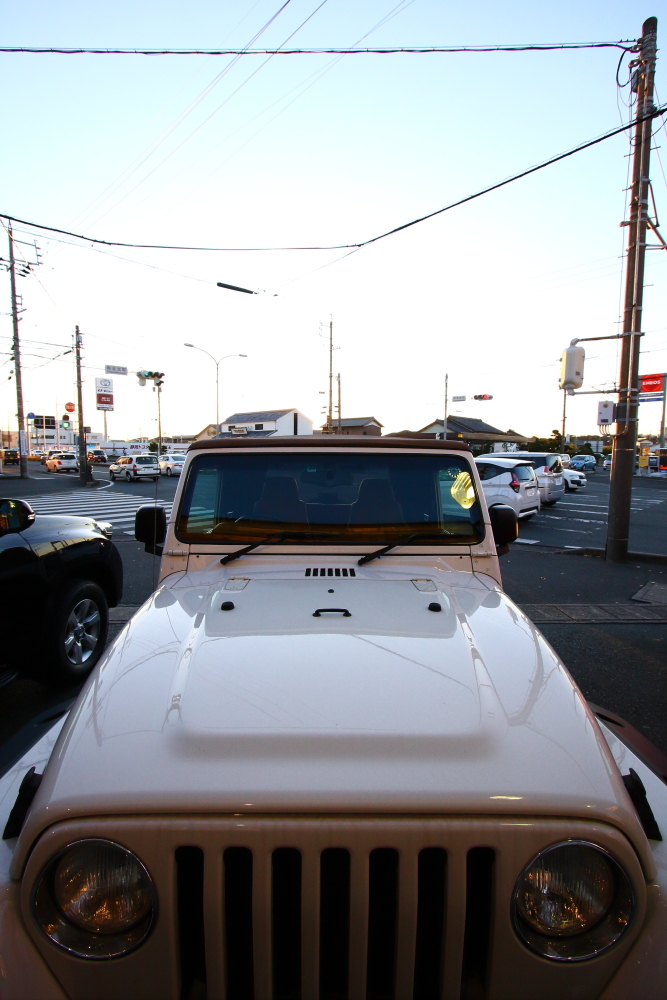車検や雨漏り修理jku経過報告 プラドもご納車完了です Trampcar Square Jeep Wrangler Ts