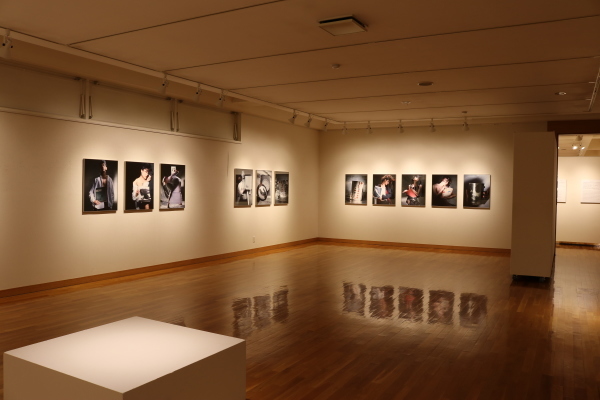 東川町文化ギャラリーで開催中の写真展のお知らせ_b0187229_09300239.jpg