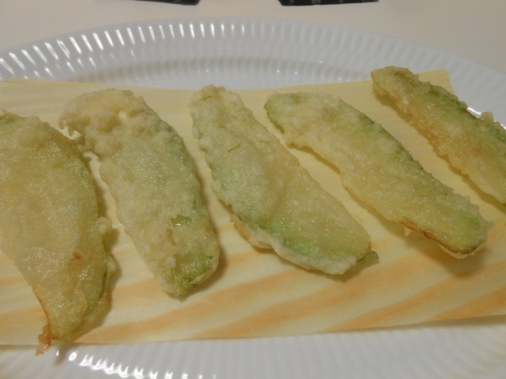 ハヤトウリは天ぷらも美味しい!_a0095931_08504183.jpg