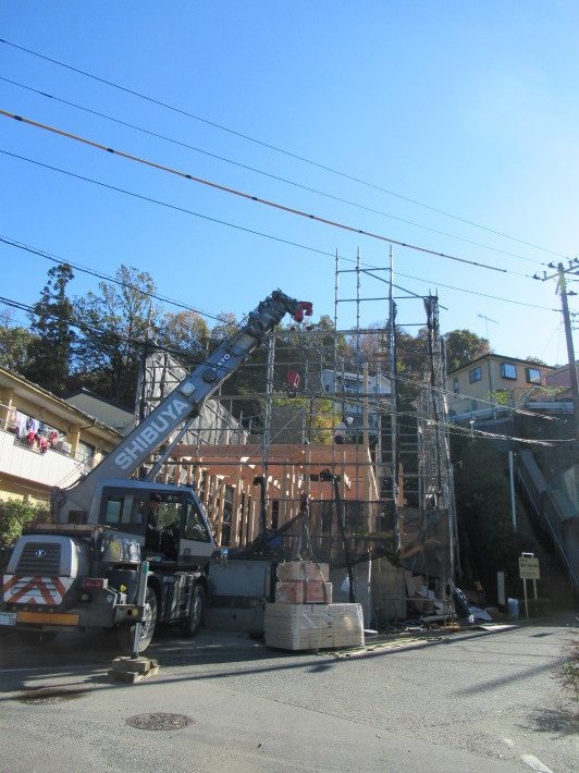 町田市相原の家☆快晴の上棟一日目_c0152341_21572934.jpg