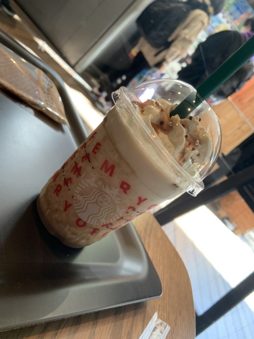 スタバなう 六花 りっか Beadsな毎日