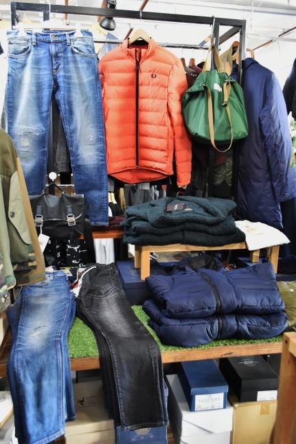 大人気のアイツ★ WOOL JACKET 当店別注_d0152280_10550979.jpg