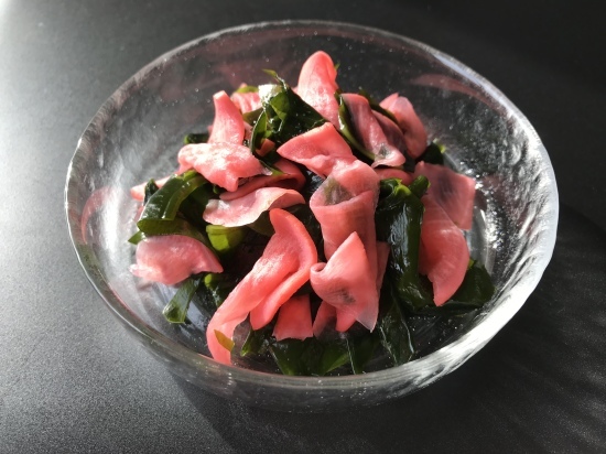 赤カブのワカメ和え_e0264003_17375537.jpeg