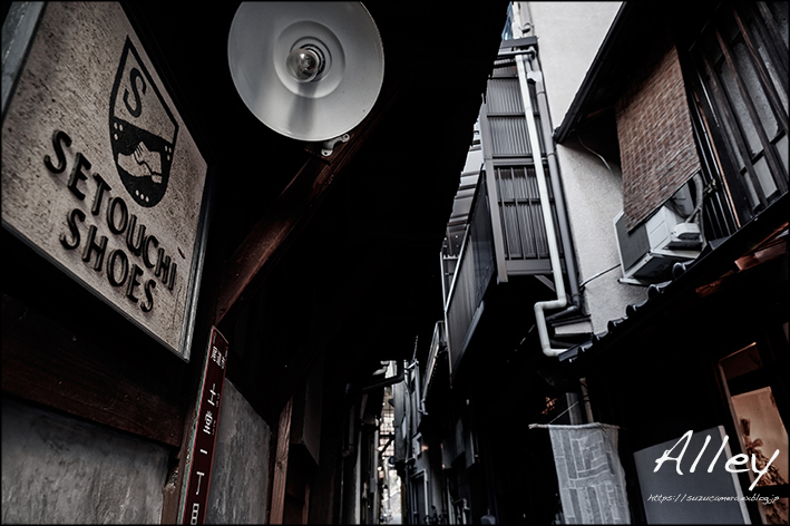 路地を歩く_f0100215_23530798.jpg