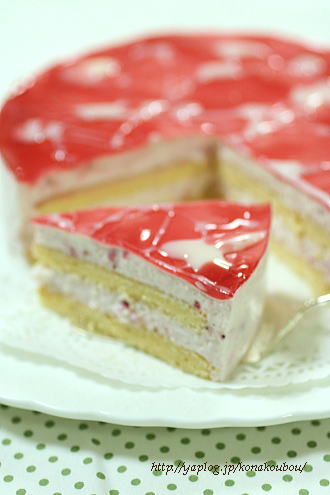 バレンタインのお菓子・いちごみるく_a0392423_09154227.jpg