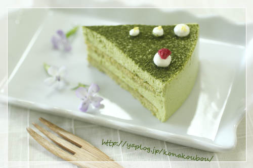 9月のお菓子・抹茶のチーズケーキ_a0392423_09173847.jpg