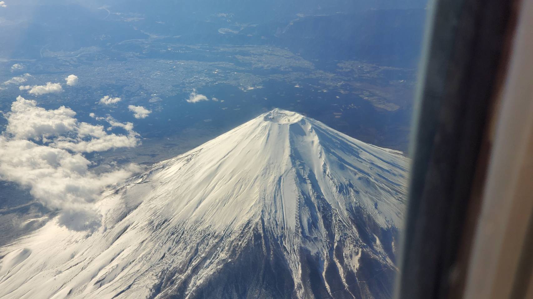 富士山ビューシリーズ Jal 富士山上空を通過 井上登の70代人生論 仕事 地域 家庭 個人 4つのバランス人生