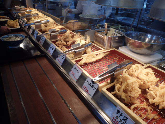 丸亀製麺 伊丹南店_c0118393_08424123.jpg