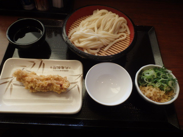 丸亀製麺 伊丹南店_c0118393_08425269.jpg