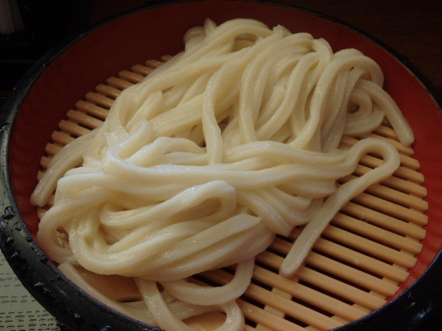 丸亀製麺 伊丹南店_c0118393_08430305.jpg