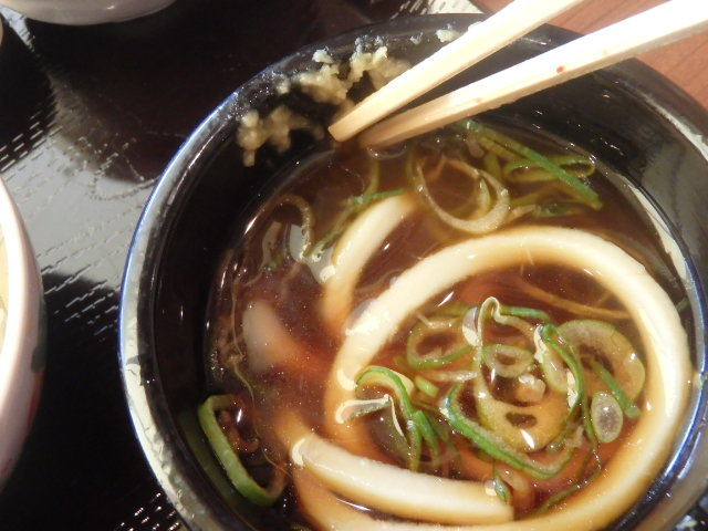 丸亀製麺 伊丹南店_c0118393_09102909.jpg
