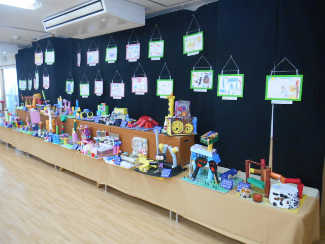 作品展とバザー_e0148419_10272286.jpg