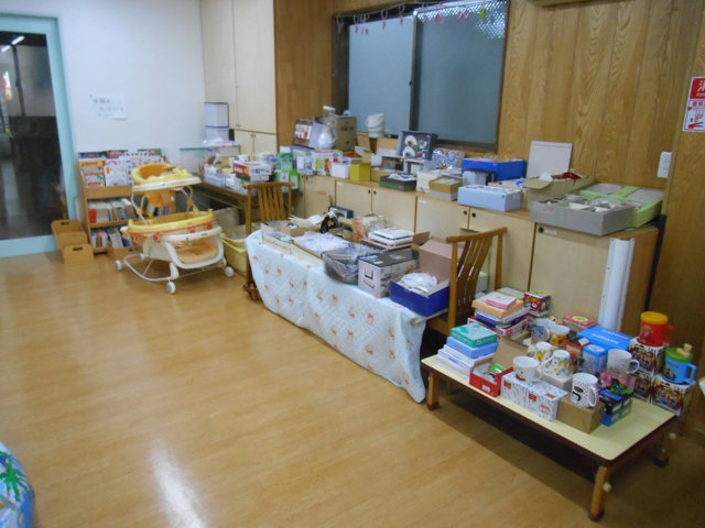 作品展とバザー_e0148419_10312348.jpg