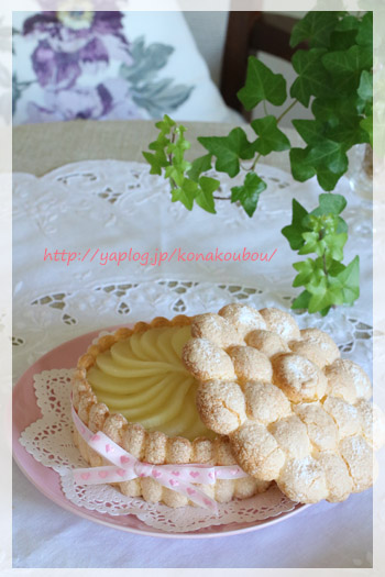 5月のお菓子・紅茶と洋梨のシャルロット_a0392423_00264244.jpg