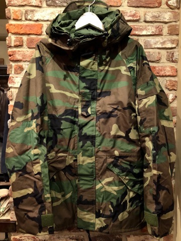 2001 \" U.S ARMY \" ECWCS - WOODLAND CAMO - GORE-TEX PARKA 2nd MODEL - mint condition - ._d0172088_19223277.jpg