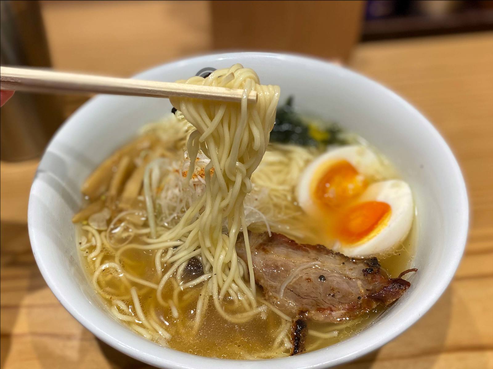 塩らーめん専門「ひるがお」@人形町店_b0054329_08490646.jpg