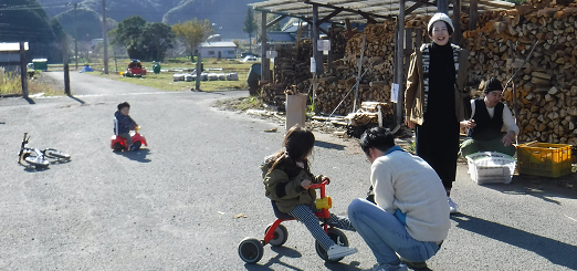 師走の風景/木の駅ひだか＜近況報告＞_a0051539_16345764.png