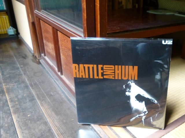 RATTLE AND HUM / U2_e0230141_21333944.jpg