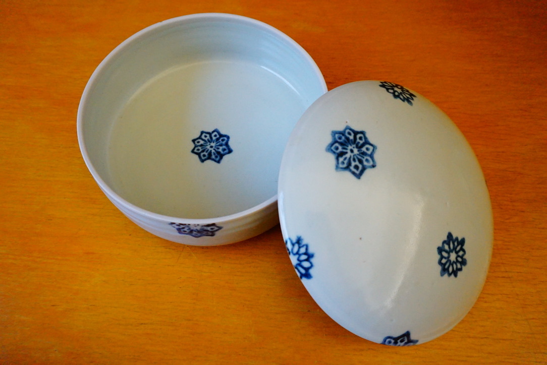 廣政毅 磁器展のご案内 12/4(水)~12/9月)_b0132442_16521911.jpg