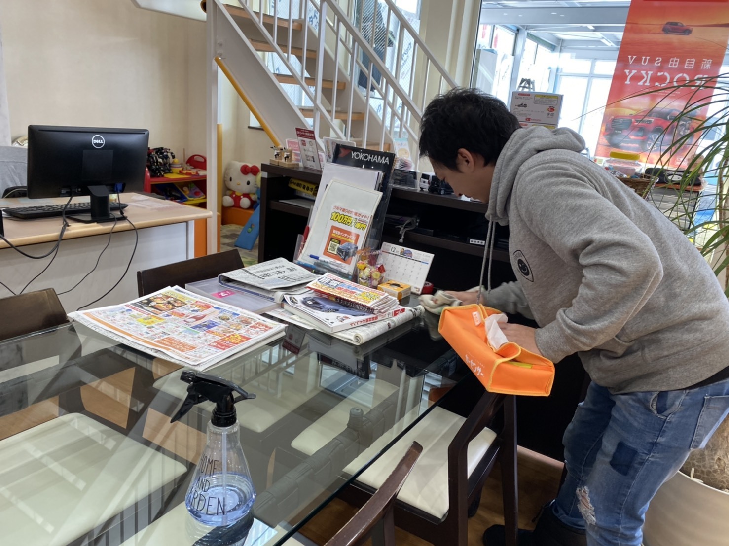 12月4日(水)本店ブログ♪フォード エクスプローラーリミテッド♪ ランクル アルファード ハマー _b0127002_16472360.jpg