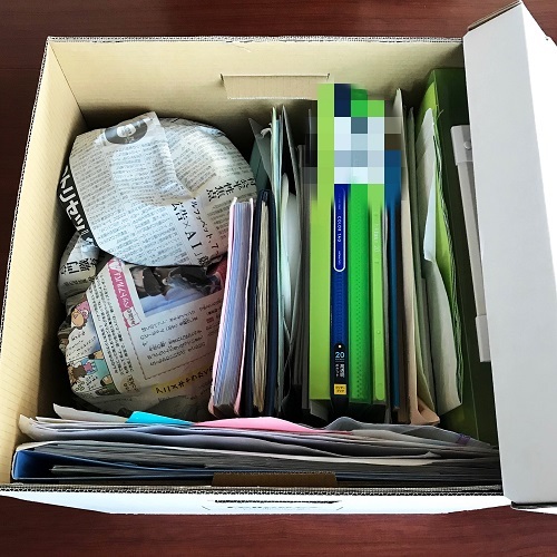 子供用品の整理 小学校6年間の思い出を一箱に 暮らしの美活 子供用品の整理 小学校6年間の思い出を一箱に 暮らしの美活