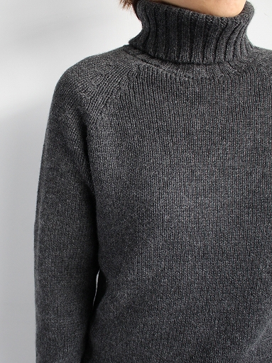 【新品】eleven2nd Yak Turtle Neck Jumper eleven 2nd Yak Turtle Neck Jumper : 『Bumpkins putting on airs』