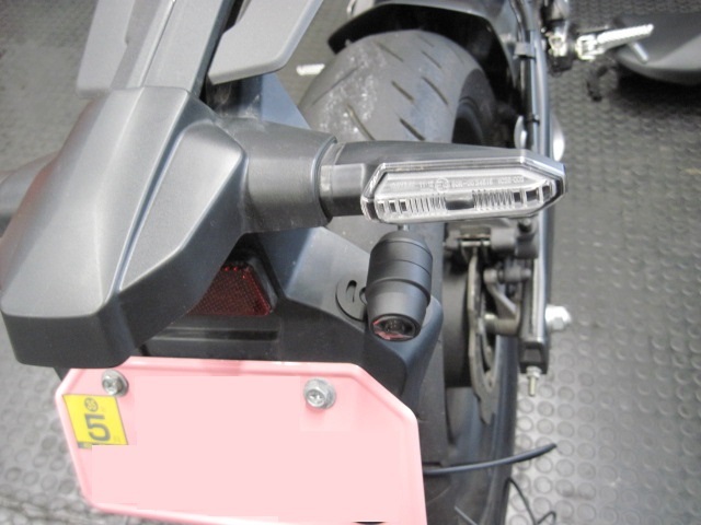 CB125Rにドラレコ : バイクの横輪