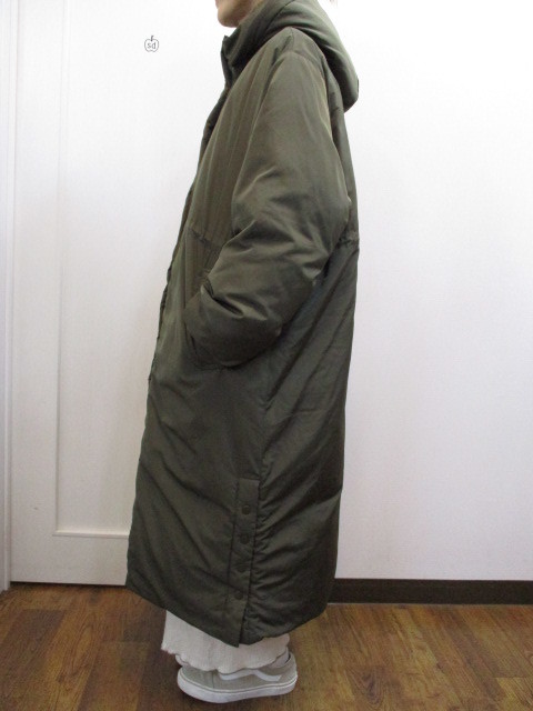 新品 スリットボリュームロングダウン