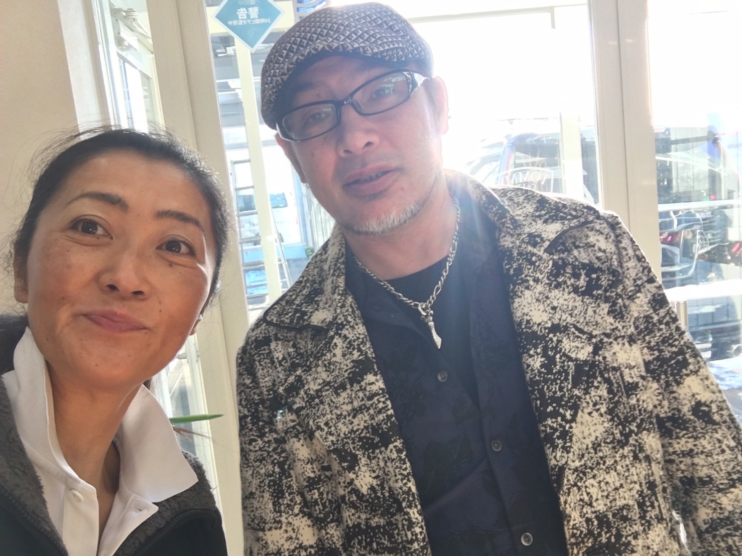 12月5日(木)ベンツG350dあります♡ ランクル ハマー エスカレード アルファード ♡TOMMY♡_b0127002_19061173.jpg