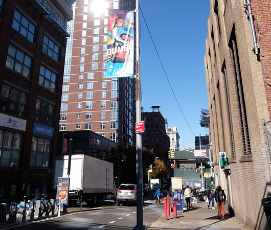 ブルックリンのDumbo地区の街角風景_b0007805_10502606.jpg