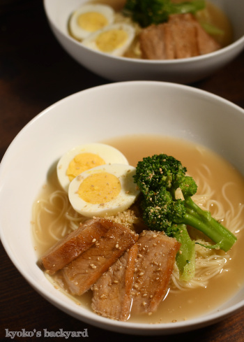 ターキーリメイク2日目&3日目:バッフェスタイルのワンプレート。なんちゃって和風ラーメン_b0253205_08220090.jpg