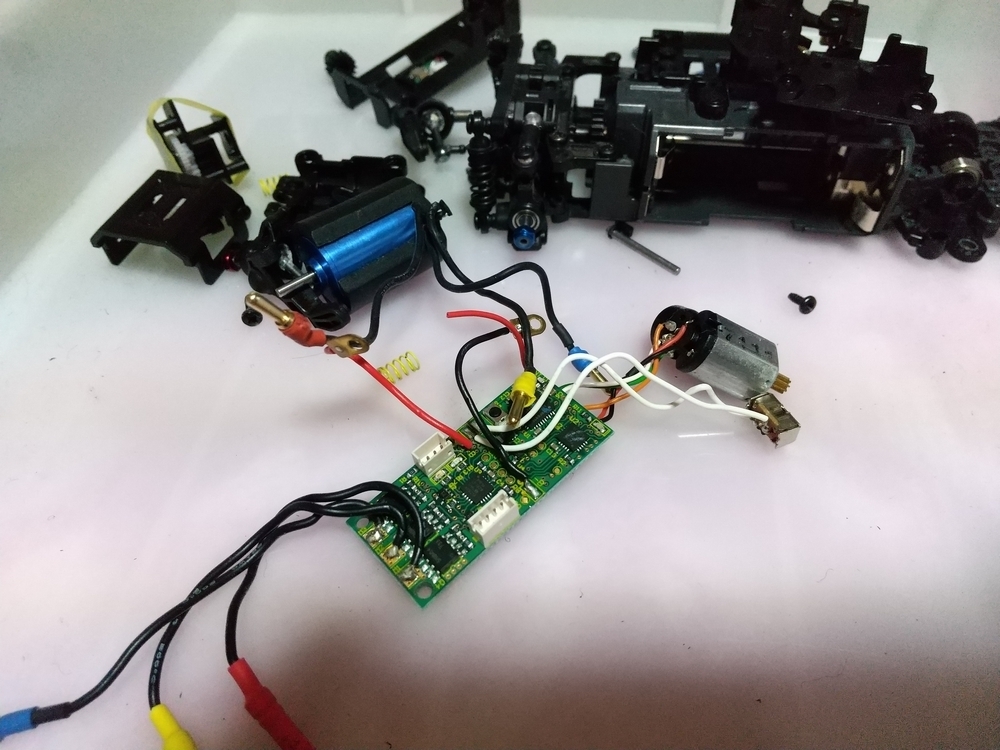 ミニッツF1 ブラシレス化 : 動力模型などのブログ ミニッツF1 ブラシレス化 : 動力模型などのブログ